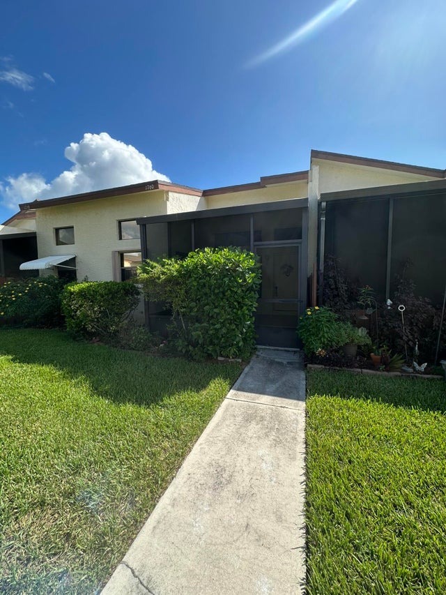 1 of 16 - 1760 W Sanderling Lane #3, Fort Pierce, FL
