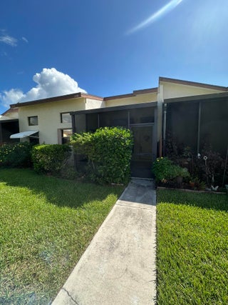 Photo of Listing #RX-11121709