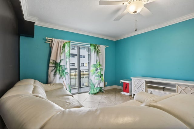 4 of 51 - 1775 N Andrews Square #101w, Fort Lauderdale, FL