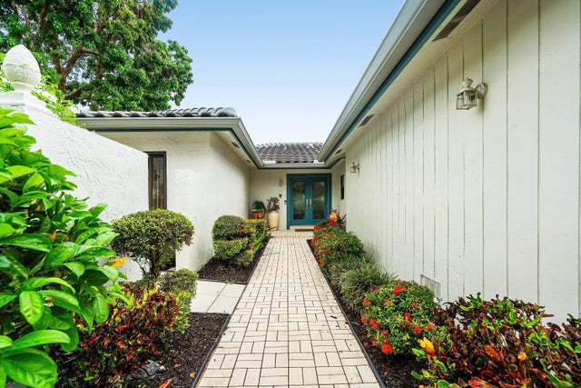 5 of 61 - 2 Woods Lane, Boynton Beach, FL