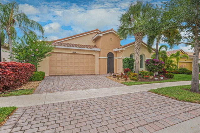 1 of 37 - 11708 Sw Mountain Ash Circle, Port Saint Lucie, FL