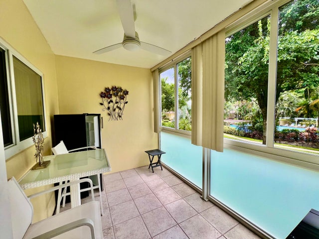 4 of 51 - 5161 W Oakland Park Boulevard #206, Lauderdale Lakes, FL