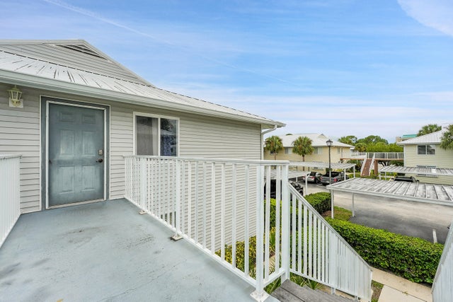 2 of 19 - 217 Se Village Drive #217, Port Saint Lucie, FL