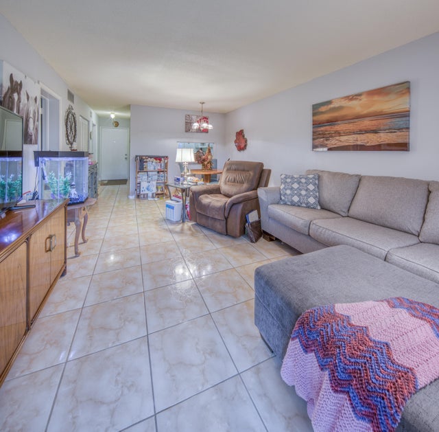 1 of 30 - 2811 Garden Drive S #104, Lake Worth Beach, FL