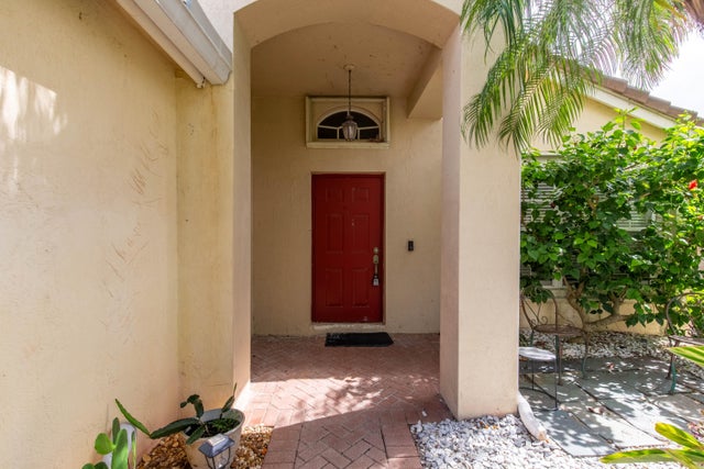2 of 22 - 10746 Oak Bend Way, Wellington, FL