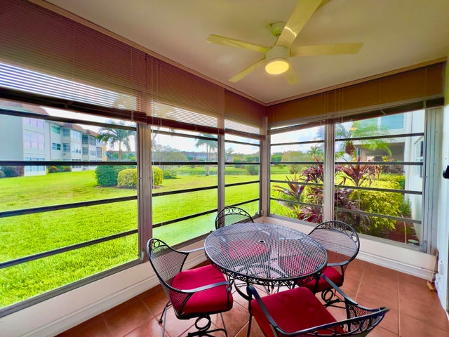 4 of 21 - 3500 Nw 48th Avenue #402, Lauderdale Lakes, FL