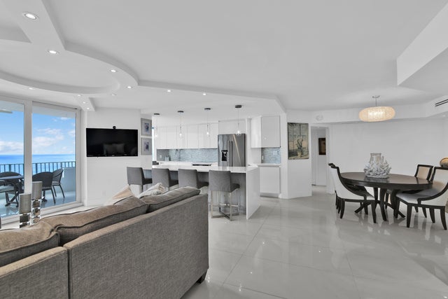 5 of 63 - 550 S Ocean Boulevard #ph06, Boca Raton, FL