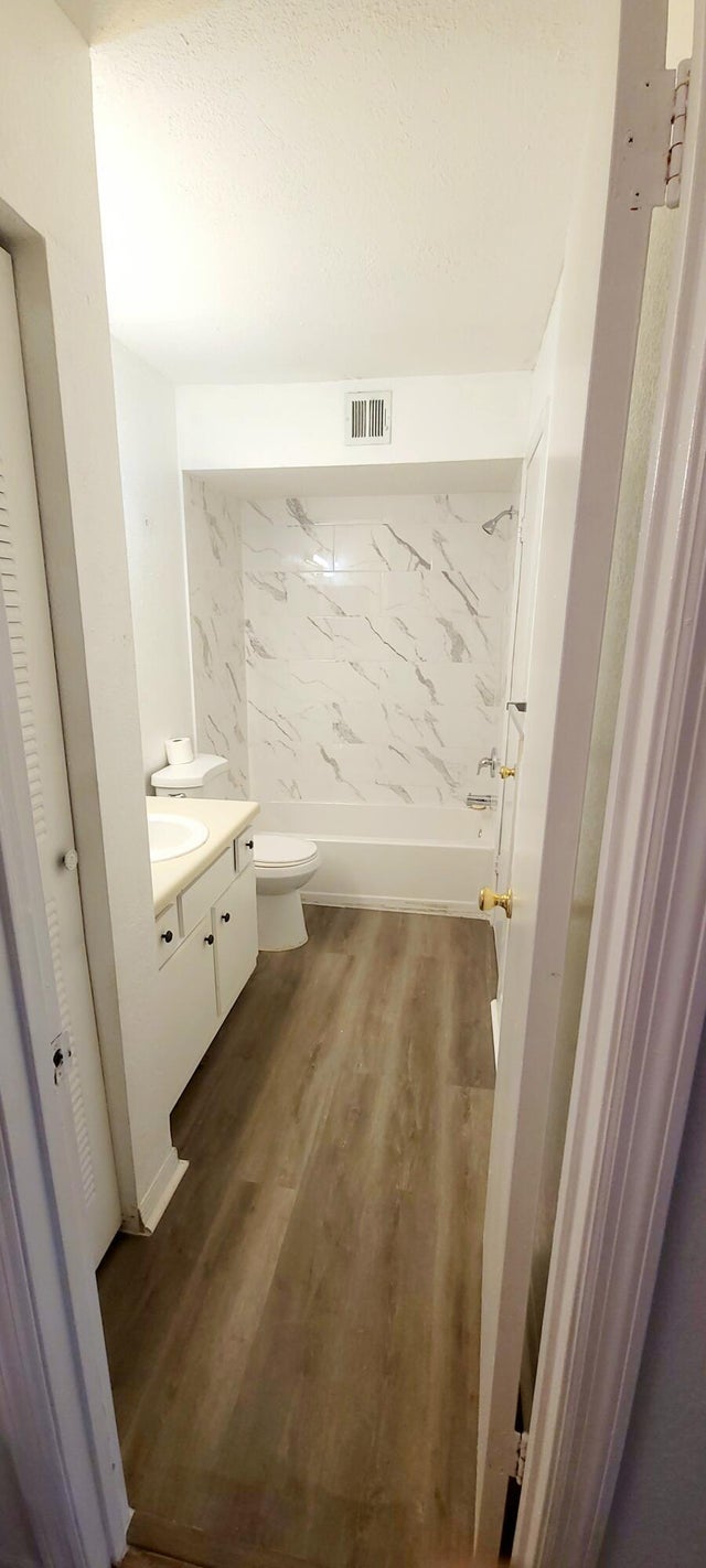5 of 11 - 1401 Village Blvd #223, West Palm Beach, FL