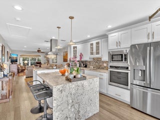 Photo of Listing #RX-11121888