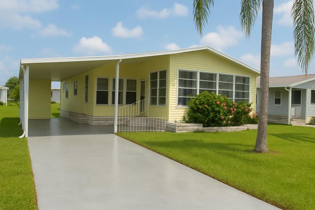 1 of 26 - 6523 Spanish Lakes Blvd, Fort Pierce, FL