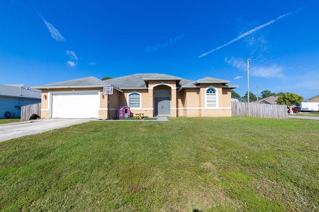 Photo of Listing #RX-11121919