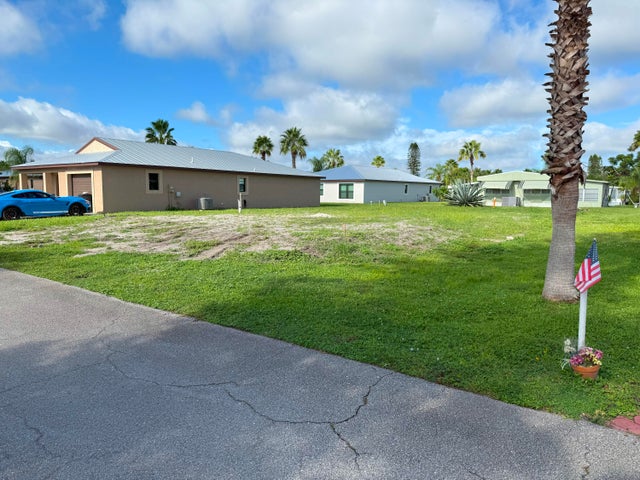 3 of 16 - 3 Palo Alto Lane, Port Saint Lucie, FL