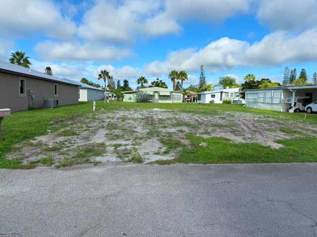 4 of 16 - 3 Palo Alto Lane, Port Saint Lucie, FL