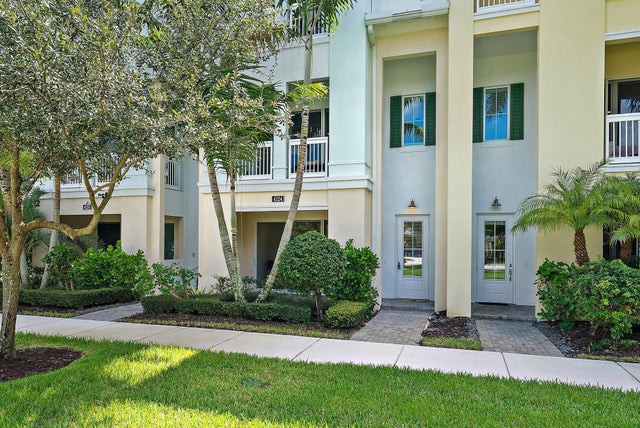2 of 38 - 4124 Faraday Way, Palm Beach Gardens, FL