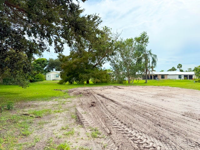 5 of 12 - 31 Florida Way, Port Saint Lucie, FL