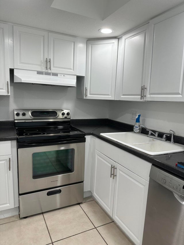 5 of 22 - 4479 Oak Terrace Drive, Greenacres, FL