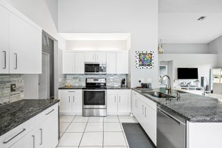 Photo of Listing #RX-11121956