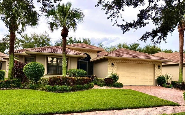 2 of 28 - 8041 E Via Grande, Boynton Beach, FL