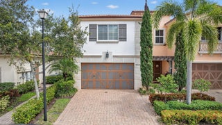 Photo of Listing #RX-11121973