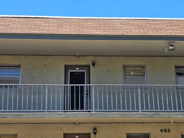 1 of 23 - 601 S State Road 7 #2c, Margate, FL