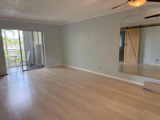 Photo of Listing #RX-11122009