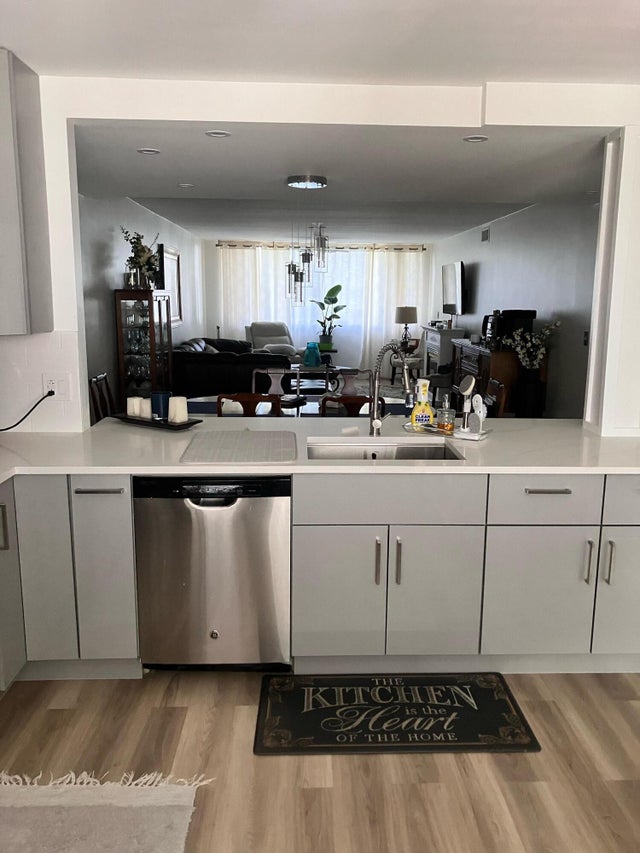 5 of 18 - 6698 10th Avenue N #408, Lake Worth, FL