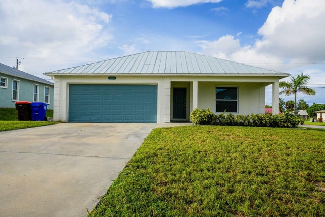 2 of 29 - 224 16th Place Sw, Vero Beach, FL