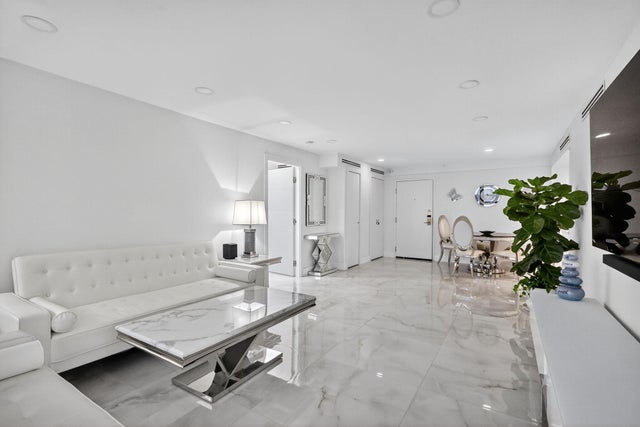 5 of 37 - 5225 Collins Avenue #1408, Miami Beach, FL