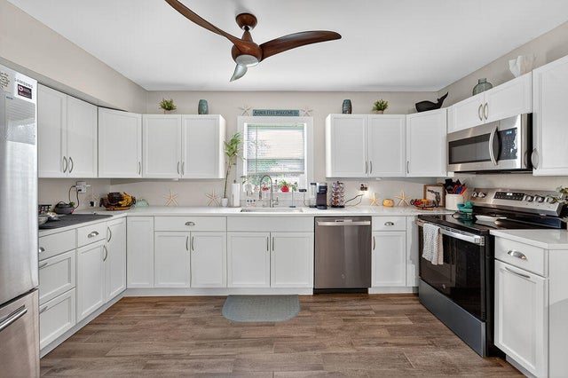 1 of 47 - 6379 Se Lake Circle Drive, Stuart, FL