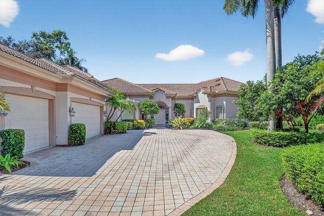 2 of 72 - 2525 Seminole Circle, West Palm Beach, FL