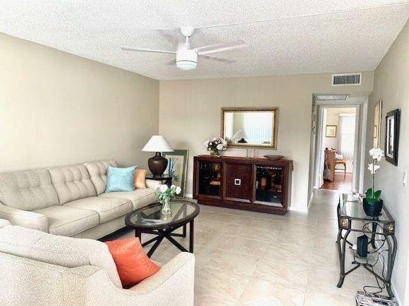 2 of 5 - 150 Suffolk D, Boca Raton, FL