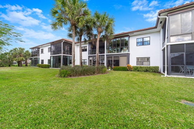 1 of 47 - 6121 Se Landing Way #12, Stuart, FL