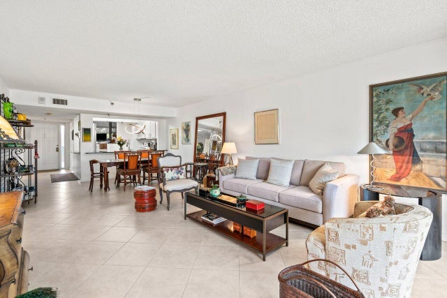 5 of 35 - 6320 Boca Del Mar Drive #302, Boca Raton, FL