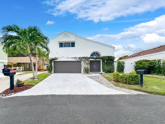 1 of 46 - 5 Dalton Place, Boynton Beach, FL