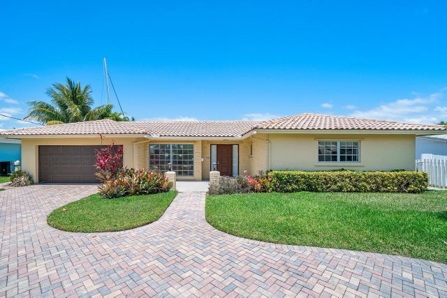 1 of 33 - 1525 Se 6th Street, Deerfield Beach, FL