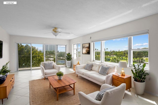 4 of 46 - 801 Lake Shore Drive #419, Lake Park, FL