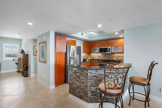 3 of 52 - 2650 Lake Shore Drive #1401, Riviera Beach, FL