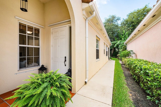 3 of 50 - 2048 Valencia Drive, Delray Beach, FL