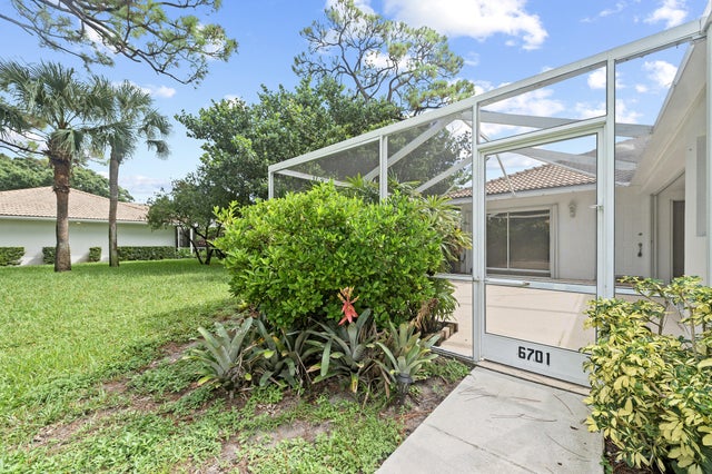 2 of 23 - 6701 Geminata Oak Court, Palm Beach Gardens, FL