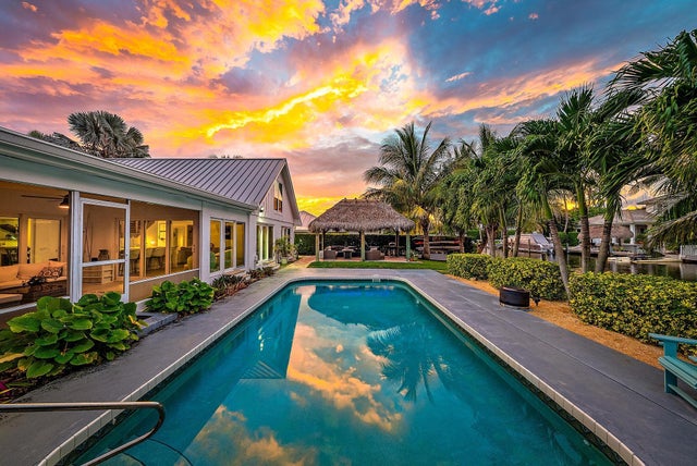 2 of 63 - 19 Leeward Circle, Tequesta, FL