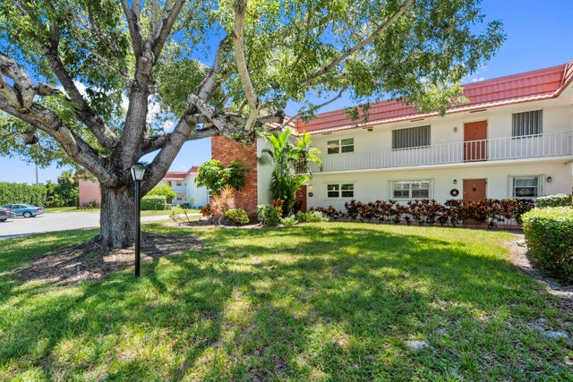 2 of 44 - 2600 Se Ocean Boulevard #jj-9, Stuart, FL