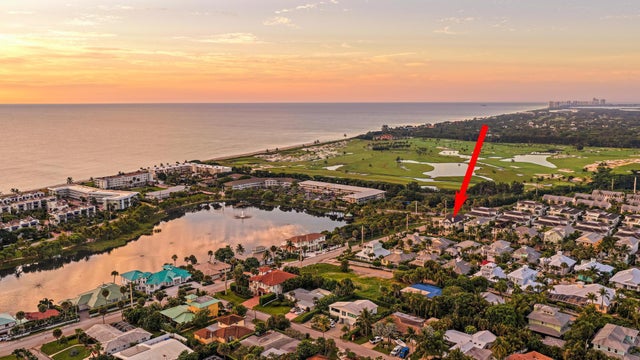5 of 55 - 410 Old Towne Lane, Juno Beach, FL