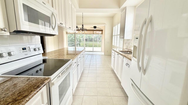 5 of 64 - 2706 James River Road, West Palm Beach, FL