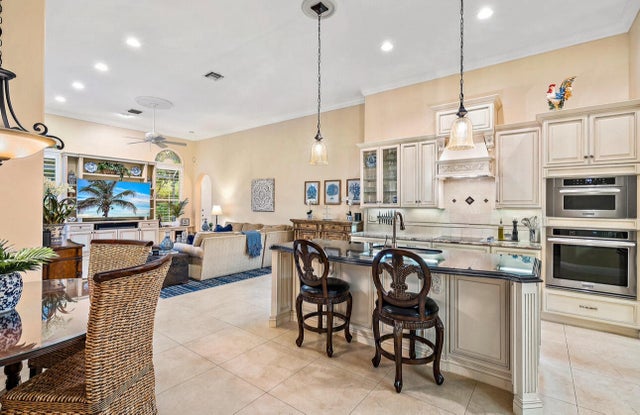 5 of 32 - 10625 Oak Meadow Lane, Lake Worth, FL