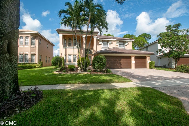 2 of 50 - 1748 Annandale Circle, Royal Palm Beach, FL