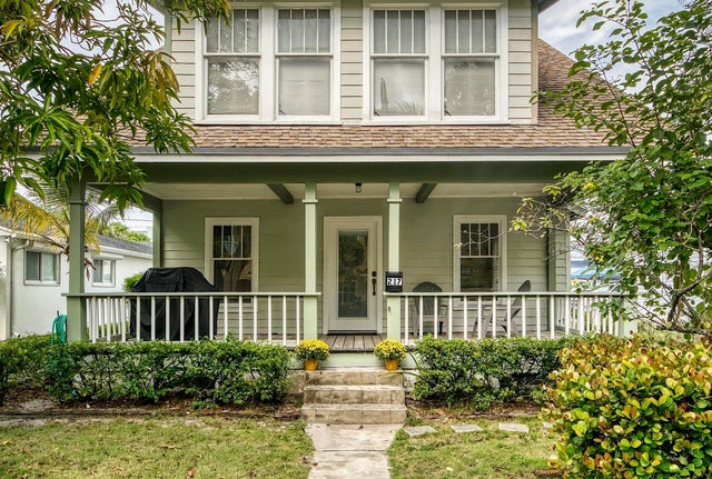 2 of 43 - 217 S Federal Highway, Lake Worth, FL