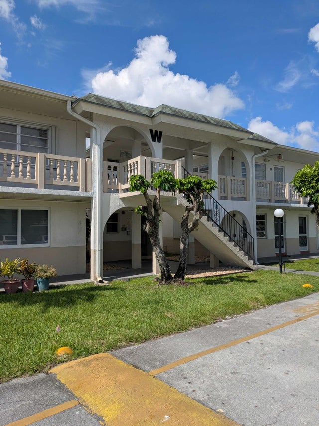 2 of 30 - 20120 Ne 2nd Avenue #w20, Miami Gardens, FL