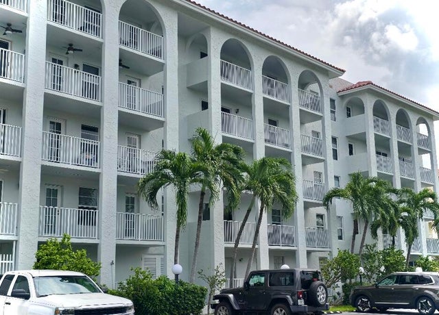 4 of 57 - 1111 S Ocean Boulevard E #315, Boca Raton, FL
