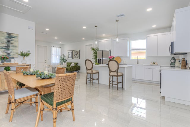3 of 38 - 3798 Coconut Road, Palm Springs, FL