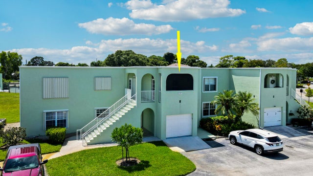 1 of 40 - 2129 Se Wild Meadow Circle, Port Saint Lucie, FL